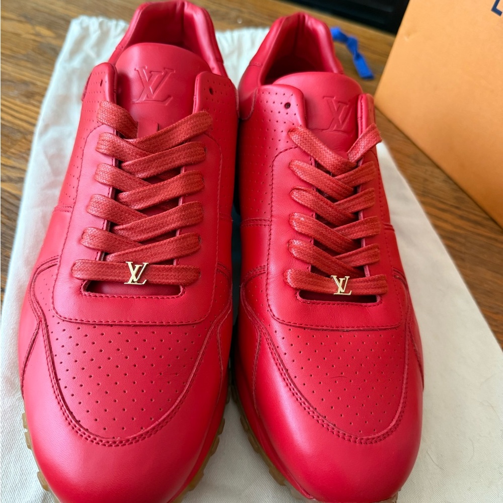 Louis Vuitton Run Away Sneakers - Picture 3 of 5